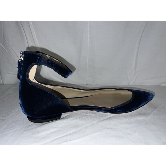 Ankle Strap Pointy Toe Suede Flats Size 7.5 - Picture 4 of 11